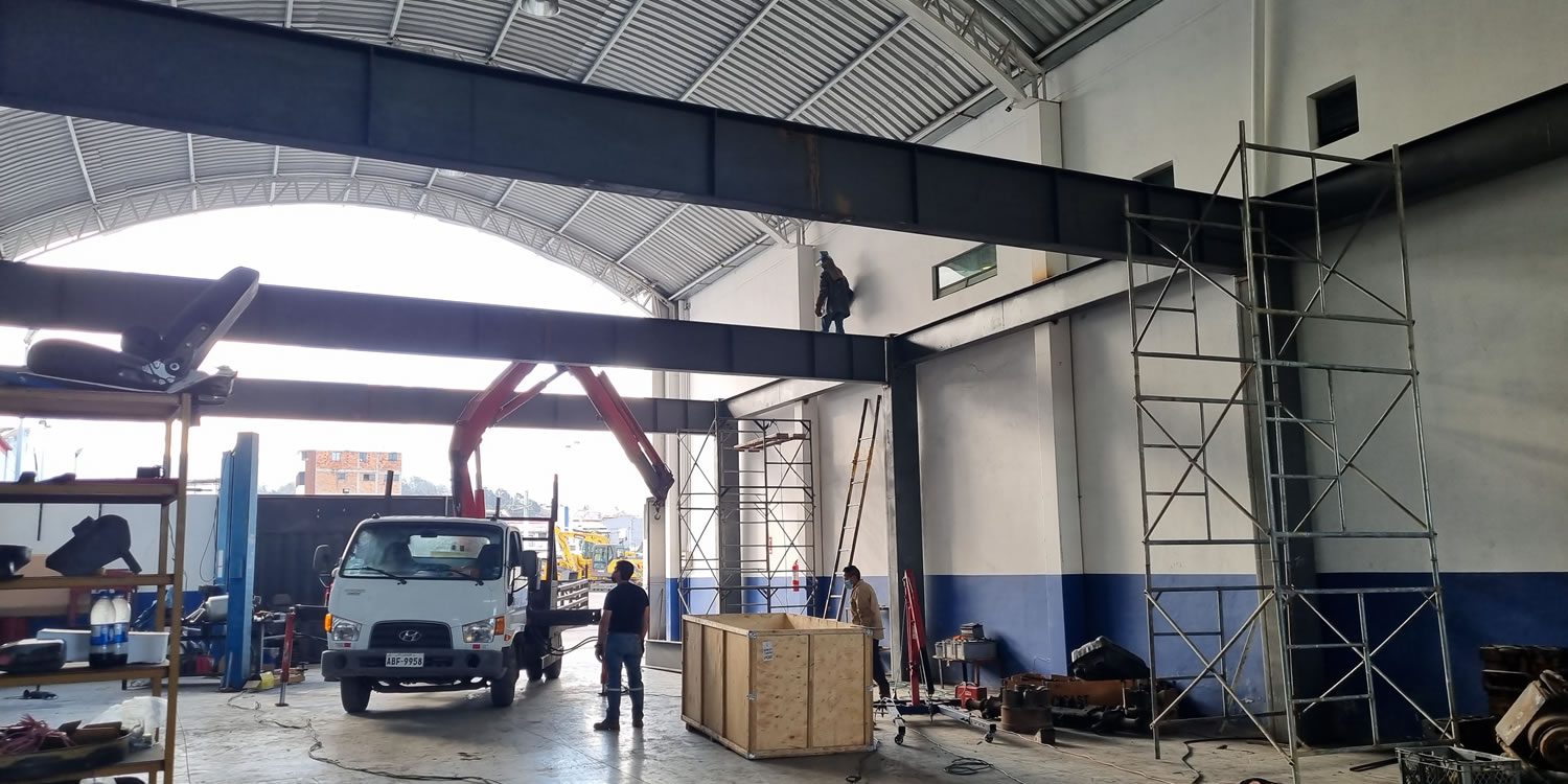 Nave industrial para Vycast Cía. Ltda.